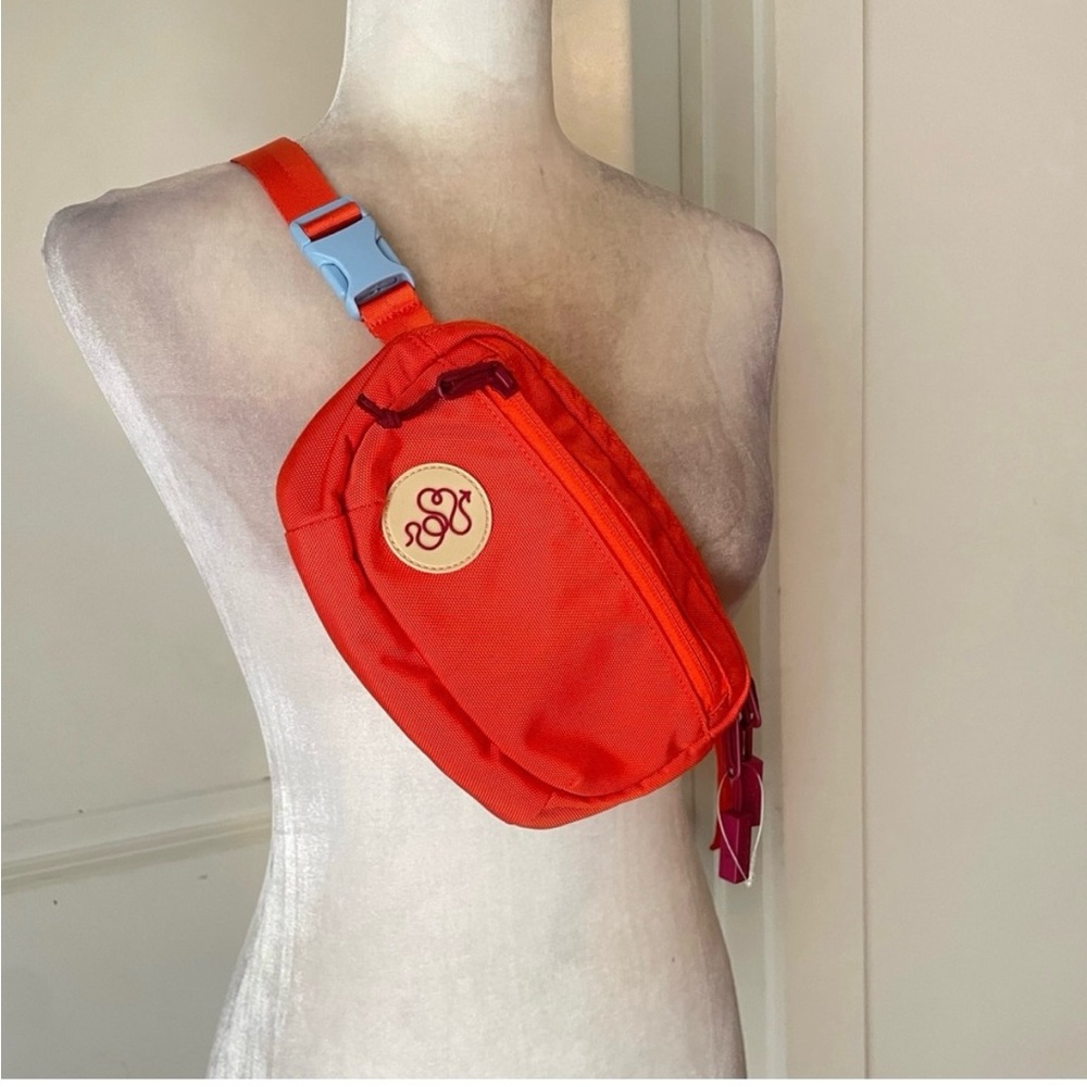 New Baboon To The Moon Unisex Mandarin Red Fannypack Mini Crossbody Bag - Picture 2 of 7